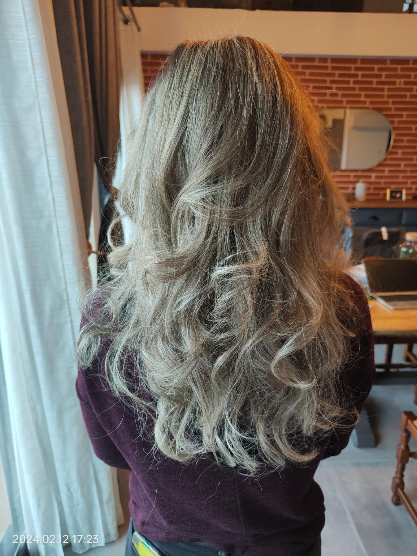 mèches blond polaire 